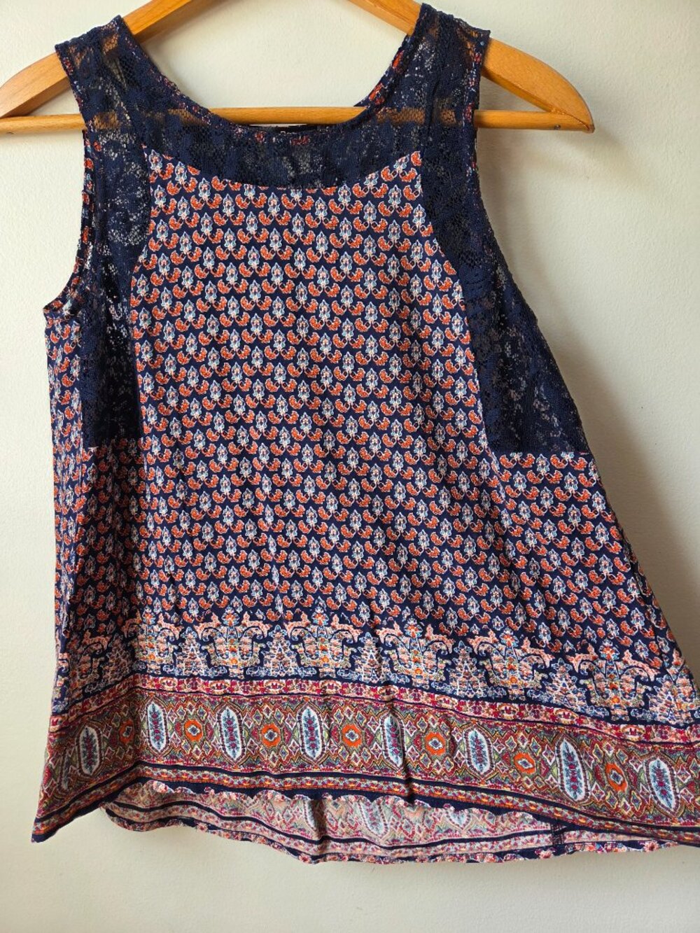 EUC LIKE NEW DOE & RAE BOHO PRINT LACED TANK TOP SIZE S